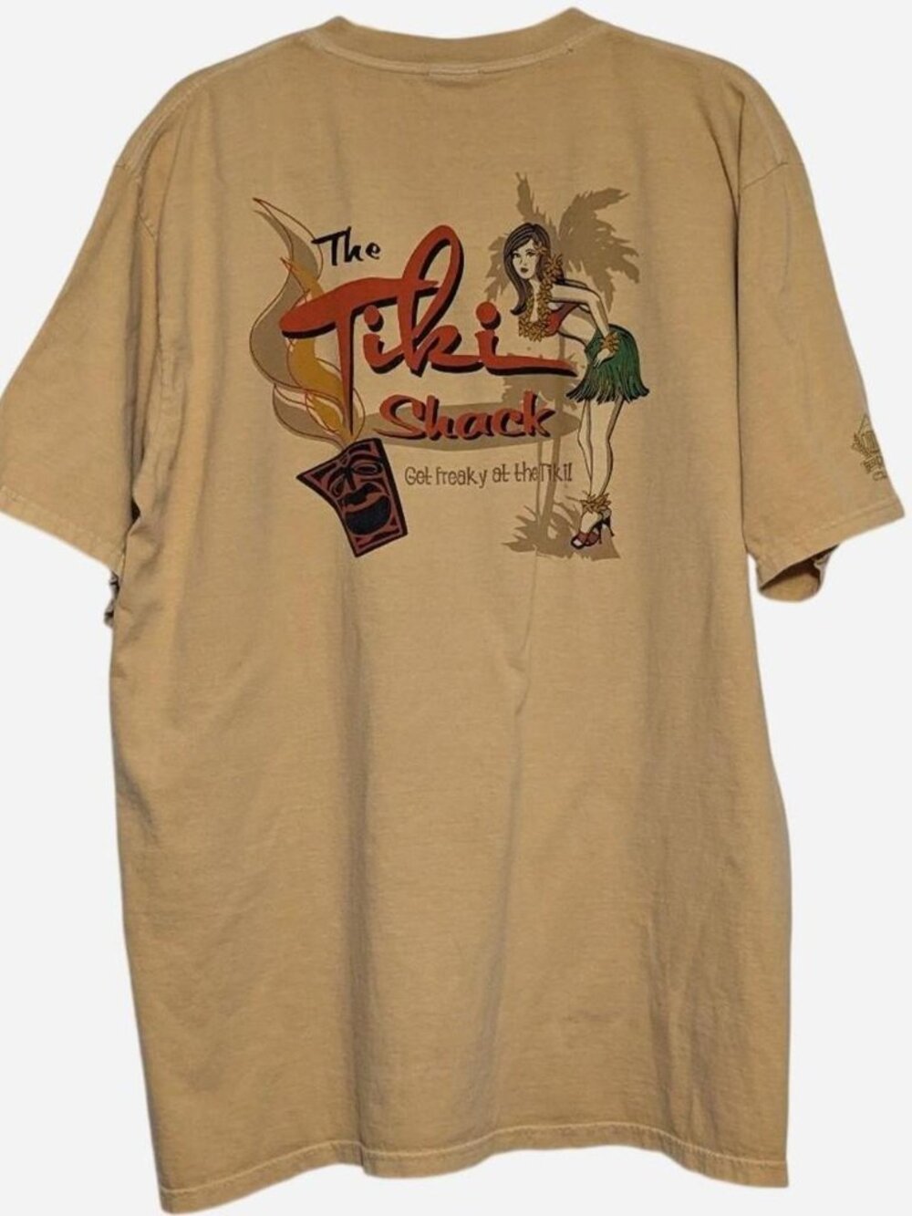 BEER DYED: Crazy Shirts Hawaii "The Tiki Shack" Graphic Tee
